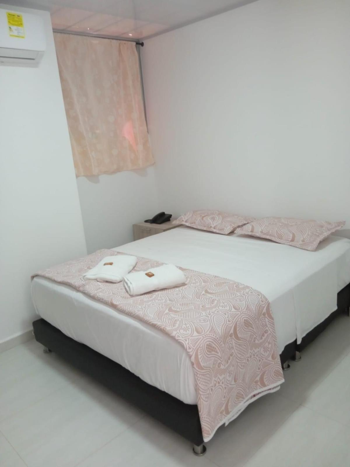 Oma Hotel La Guajira Camarones Bagian luar foto
