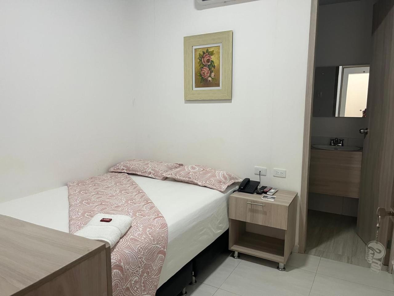Oma Hotel La Guajira Camarones Bagian luar foto
